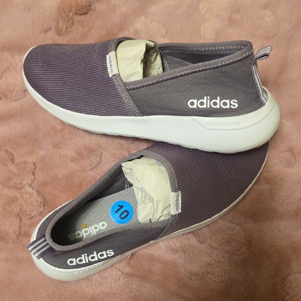 Never Worn Adidas Lavender Cloudfoam  Slip-On Sneakers